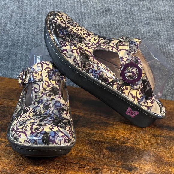 Alegria Shoes - Alegria Clogs Sz 41 Purple Scroll Patent Leather Whimsical Boho Workwear Artsy